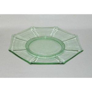Liberty Glass Works EGG HARBOR Green Octagonal Salad Plate